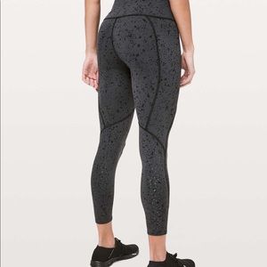 Lululemon To The Beat Tight Reflective 24”